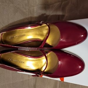 AK Anne Klein Willa Black Patent Leather Heels, 10 1/2